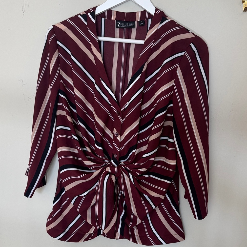 Chic Striped Blouse with Front Knot